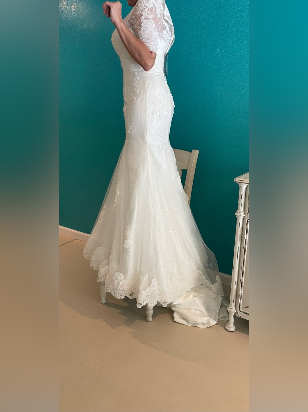 COCOMELODY Mermaid Victorian Lace Wedding Gown with Train 10